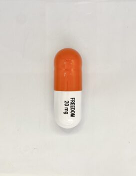 TAL NEHORAY Happy pills orange 18,5x6,5cm 1 Grande